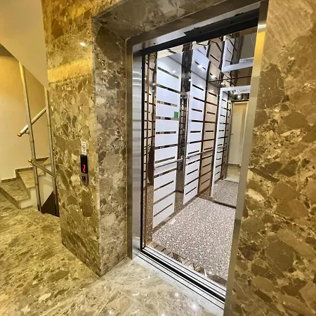 Apartment Beautiful 1 Bedroom Studio