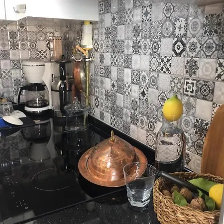Beautiful 1 Bedroom Studio