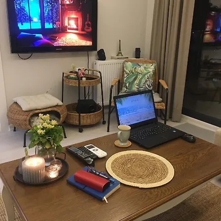 Beautiful 1 Bedroom Studio Apartamento Esmirna
